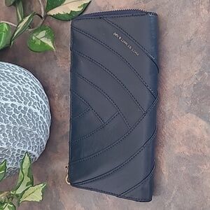 MATT BY MATT & NAT Vegan Classic Long Wallet, Navy, Gold Tone Zipper Closure